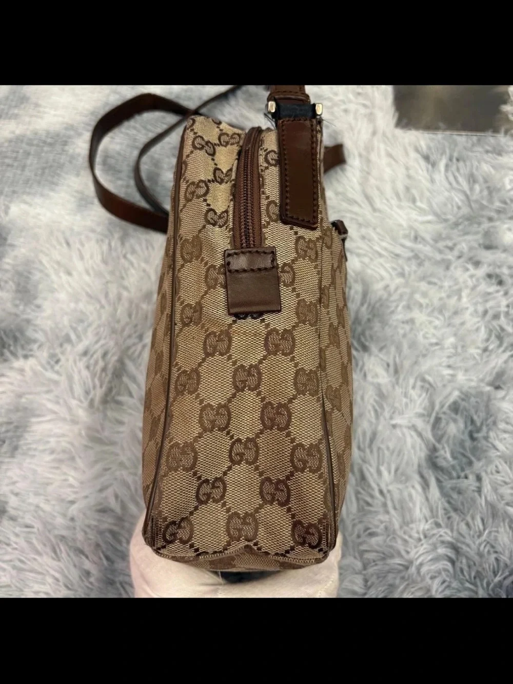 Gucci Tan GG Supreme Canvas Messenger Bag with Brown Leather Trim